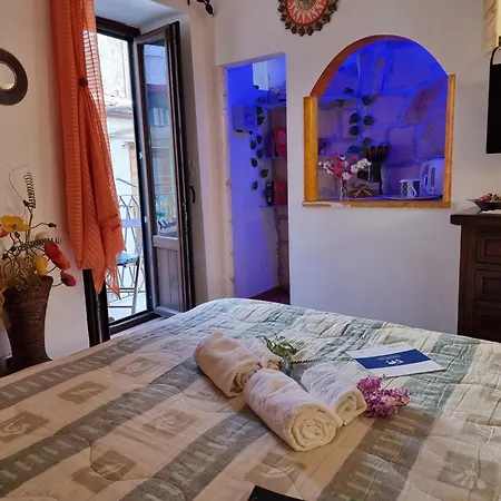 아파트 Theo's House By World *