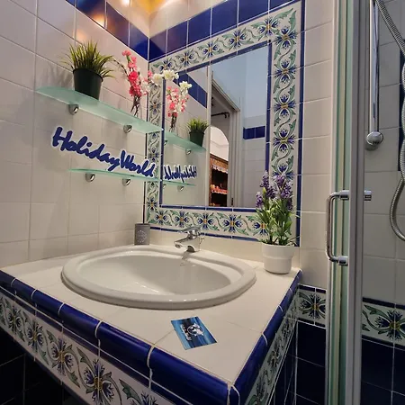 아파트 Theo's House By World *